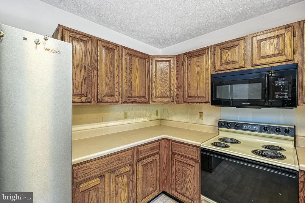 3716 MARTIN KINGS RD, CHARLOTTESVILLE, Virginia 22902, 4 Bedrooms Bedrooms, ,3 BathroomsBathrooms,Residential,3716 MARTIN KINGS RD,VAAB2001044 MLS # VAAB2001044