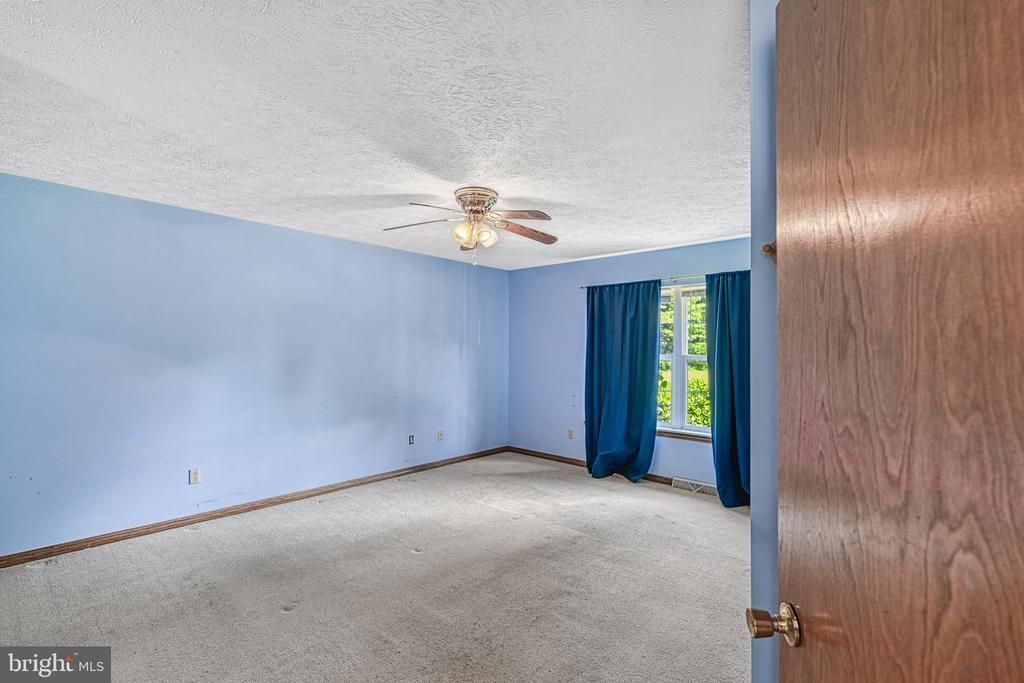 3716 MARTIN KINGS RD, CHARLOTTESVILLE, Virginia 22902, 4 Bedrooms Bedrooms, ,3 BathroomsBathrooms,Residential,3716 MARTIN KINGS RD,VAAB2001044 MLS # VAAB2001044