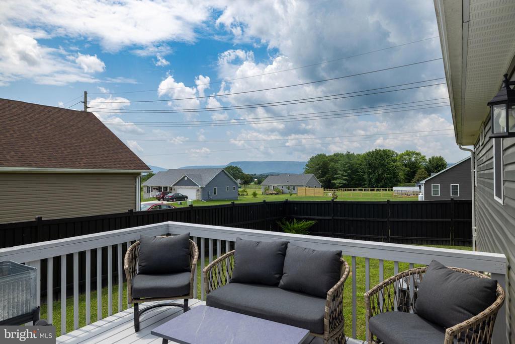 250 FAIRVIEW RD, LURAY, Virginia 22835, 3 Bedrooms Bedrooms, ,2 BathroomsBathrooms,Residential,250 FAIRVIEW RD,VAPA2005114 MLS # VAPA2005114