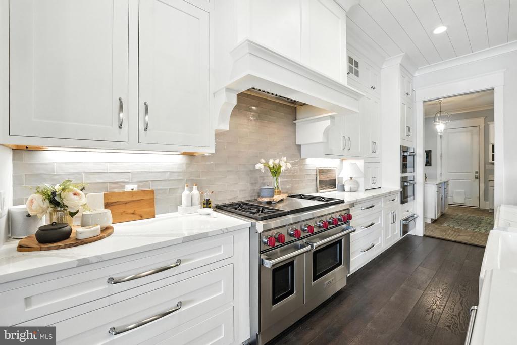 11109 VANDERBILT CV, SPOTSYLVANIA, Virginia 22551, 5 Bedrooms Bedrooms, ,6 BathroomsBathrooms,Residential,11109 VANDERBILT CV,VASP2034506 MLS # VASP2034506