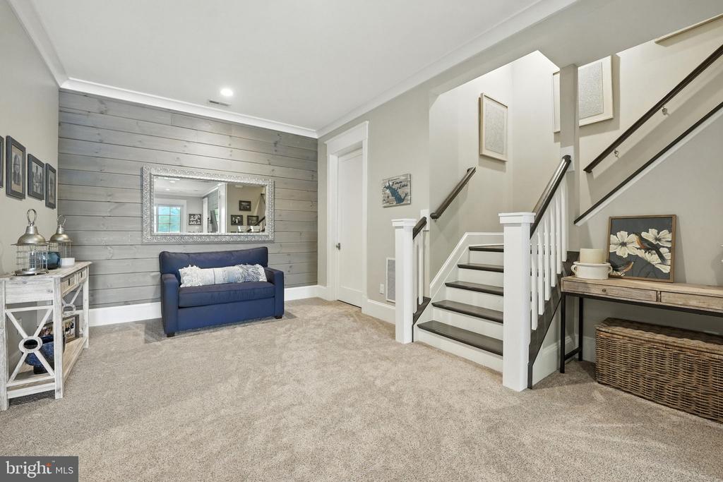 11109 VANDERBILT CV, SPOTSYLVANIA, Virginia 22551, 5 Bedrooms Bedrooms, ,6 BathroomsBathrooms,Residential,11109 VANDERBILT CV,VASP2034506 MLS # VASP2034506