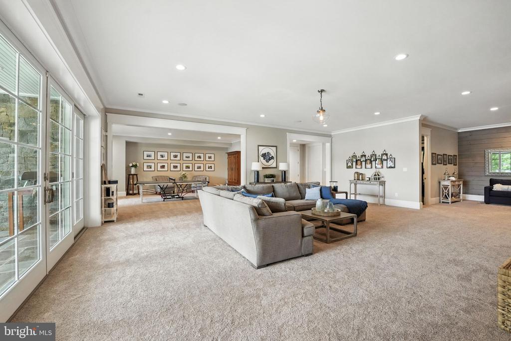 11109 VANDERBILT CV, SPOTSYLVANIA, Virginia 22551, 5 Bedrooms Bedrooms, ,6 BathroomsBathrooms,Residential,11109 VANDERBILT CV,VASP2034506 MLS # VASP2034506