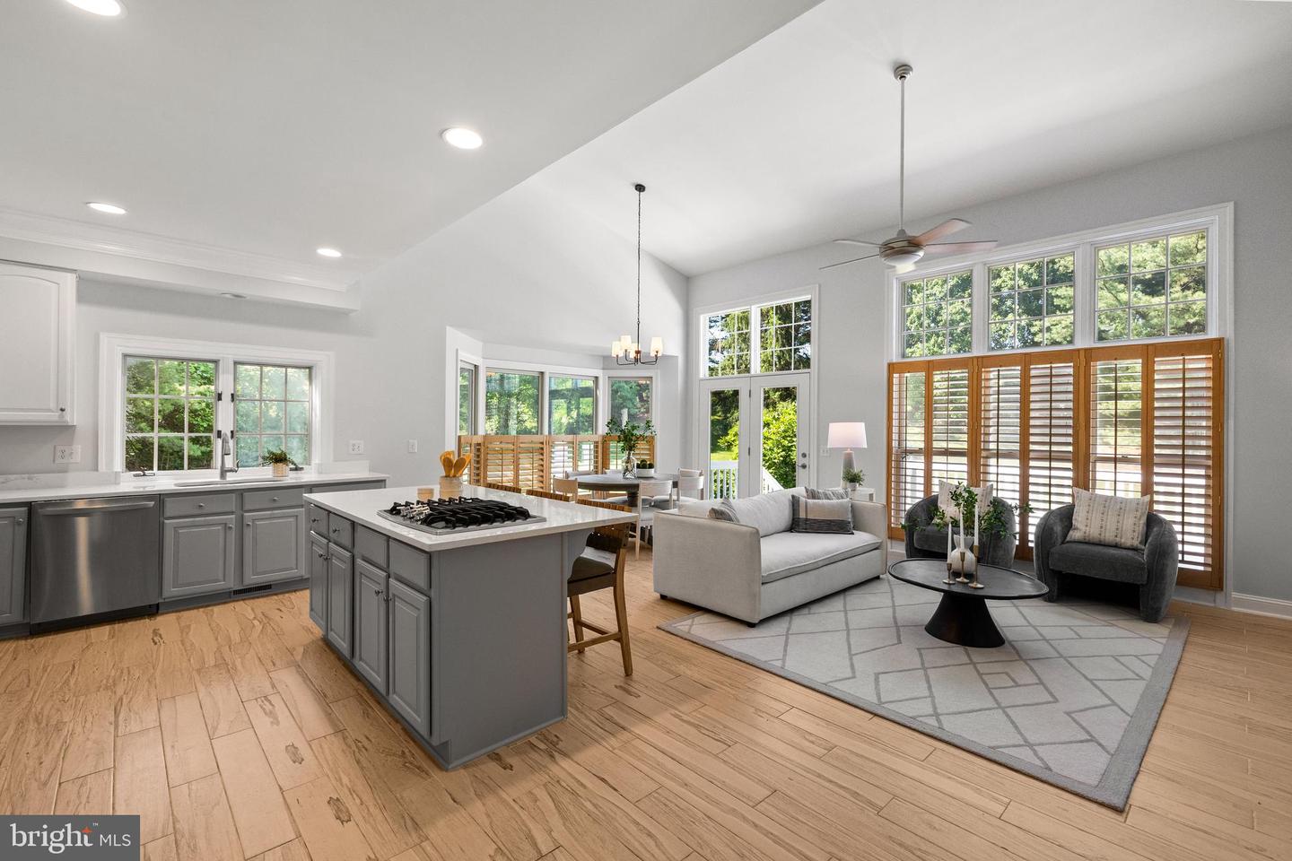 1418 WOODHURST BLVD, MCLEAN, Virginia 22102, 6 Bedrooms Bedrooms, ,5 BathroomsBathrooms,Residential,For sale,1418 WOODHURST BLVD,VAFX2236692 MLS # VAFX2236692