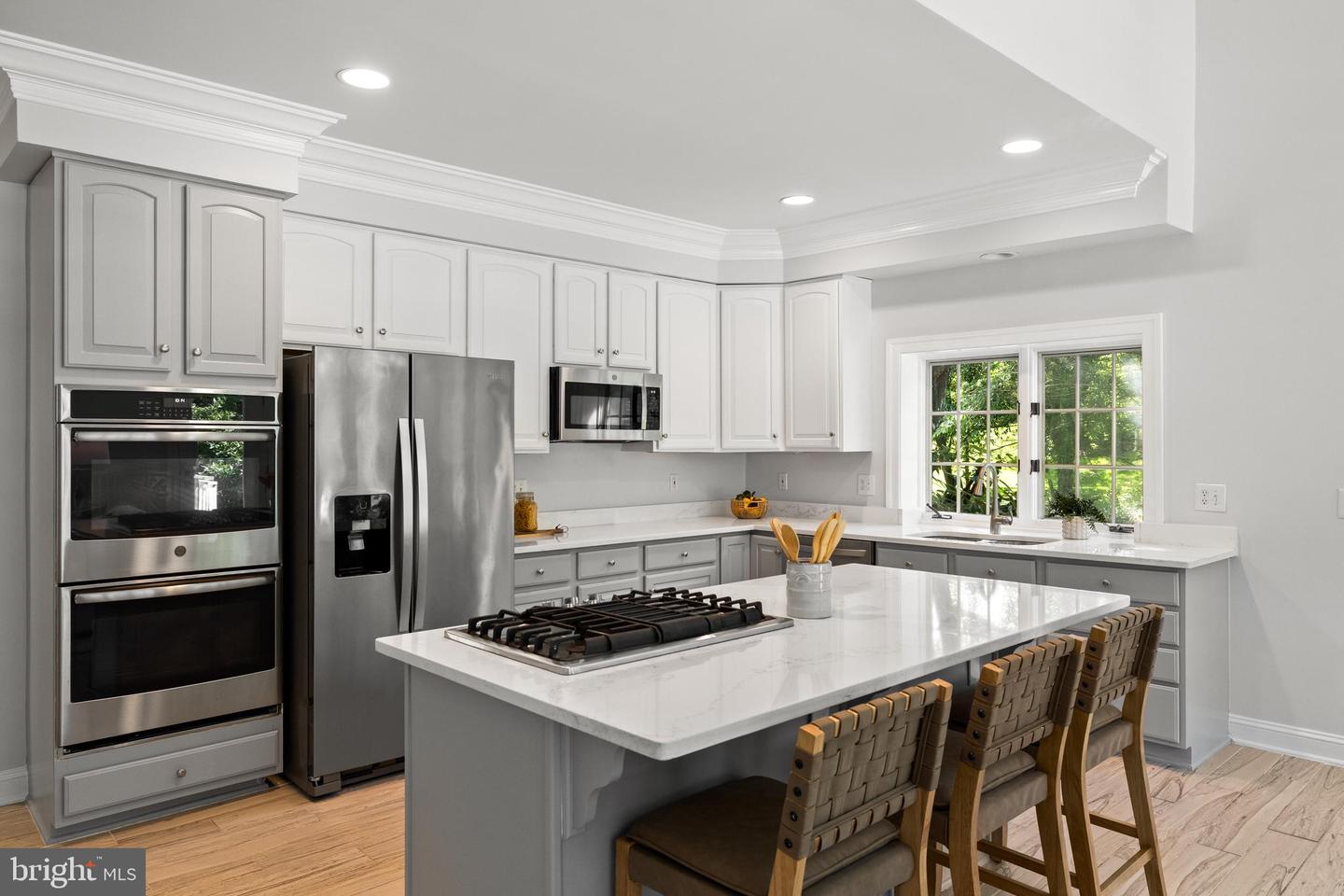 1418 WOODHURST BLVD, MCLEAN, Virginia 22102, 6 Bedrooms Bedrooms, ,5 BathroomsBathrooms,Residential,For sale,1418 WOODHURST BLVD,VAFX2236692 MLS # VAFX2236692