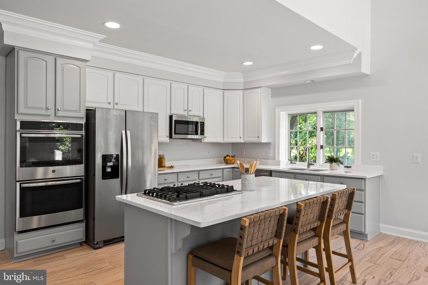 1418 WOODHURST BLVD, MCLEAN, Virginia 22102, 6 Bedrooms Bedrooms, ,5 BathroomsBathrooms,Residential,For sale,1418 WOODHURST BLVD,VAFX2236692 MLS # VAFX2236692