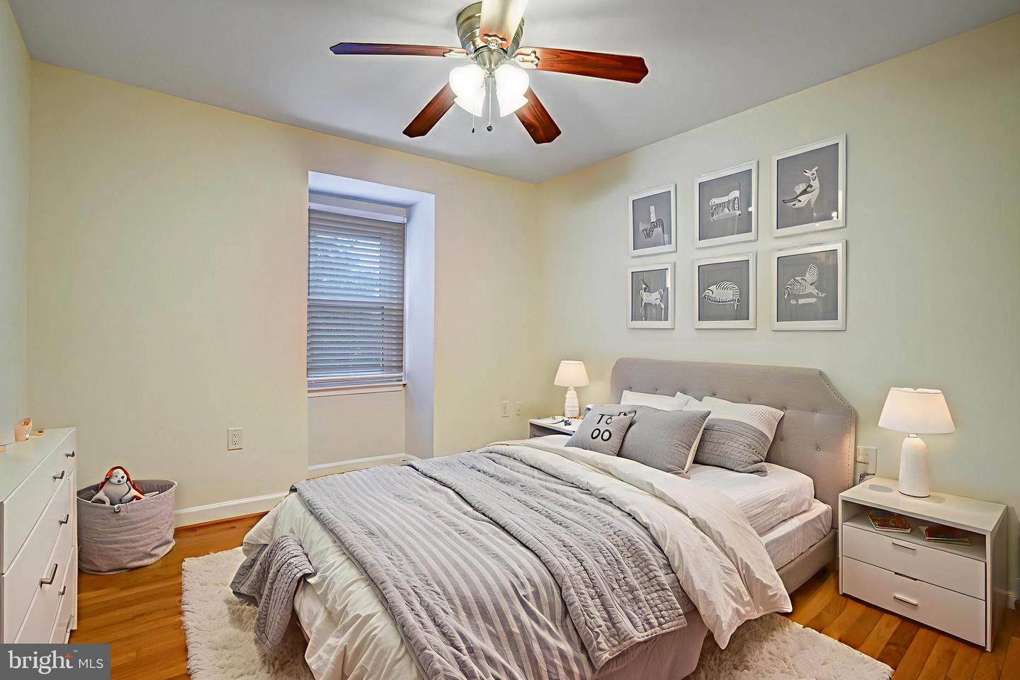 6035 LIBERTY BELL CT, BURKE, Virginia 22015, 3 Bedrooms Bedrooms, ,3 BathroomsBathrooms,Residential,For sale,6035 LIBERTY BELL CT,VAFX2239158 MLS # VAFX2239158
