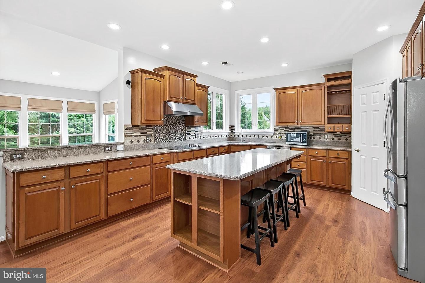 5548 EISELEY CT, WARRENTON, Virginia 20187, 5 Bedrooms Bedrooms, ,4 BathroomsBathrooms,Residential,For sale,5548 EISELEY CT,VAFQ2016616 MLS # VAFQ2016616