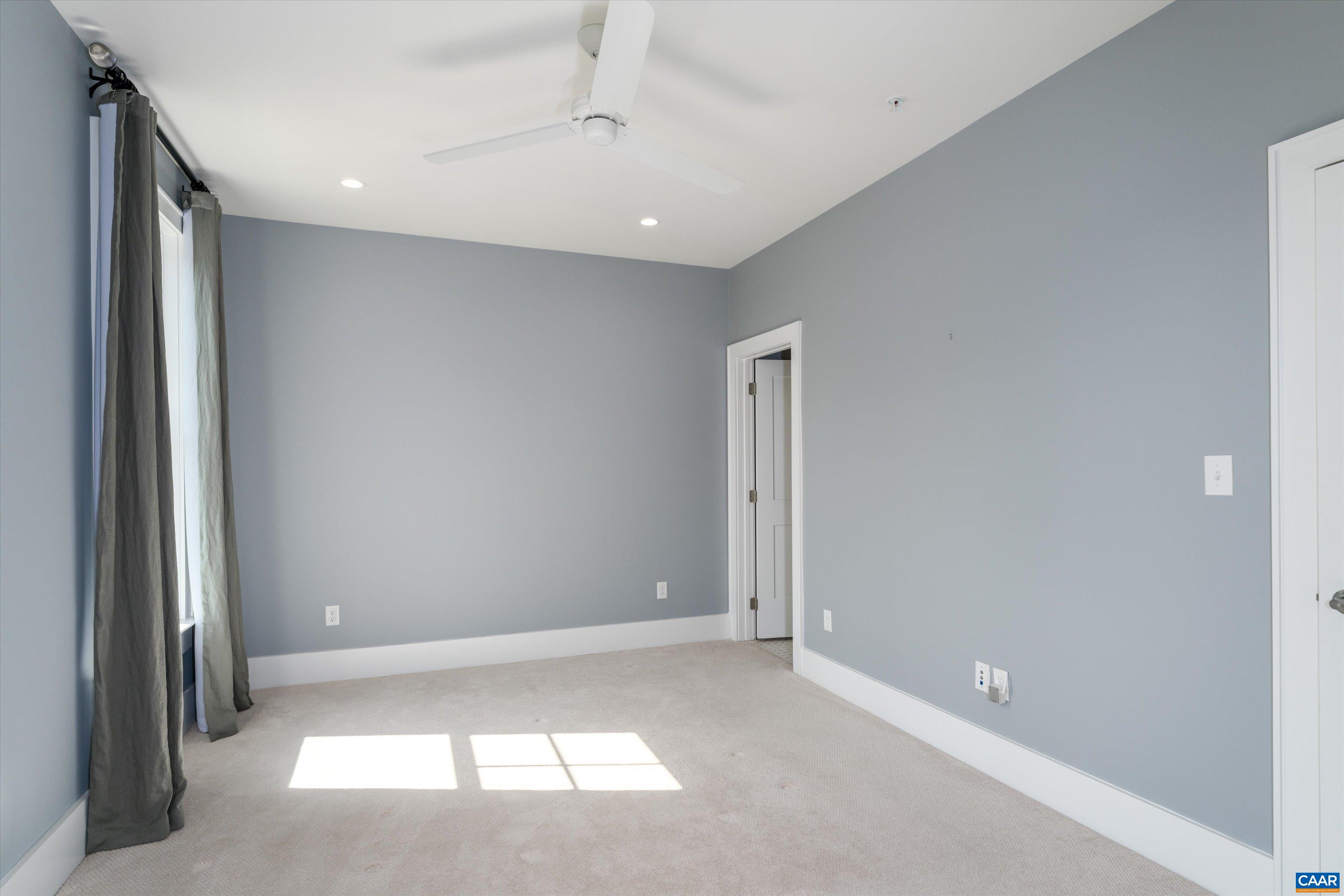 1075 E WATER ST, CHARLOTTESVILLE, Virginia 22902, 3 Bedrooms Bedrooms, ,3 BathroomsBathrooms,Residential,1075 E WATER ST,666458 MLS # 666458