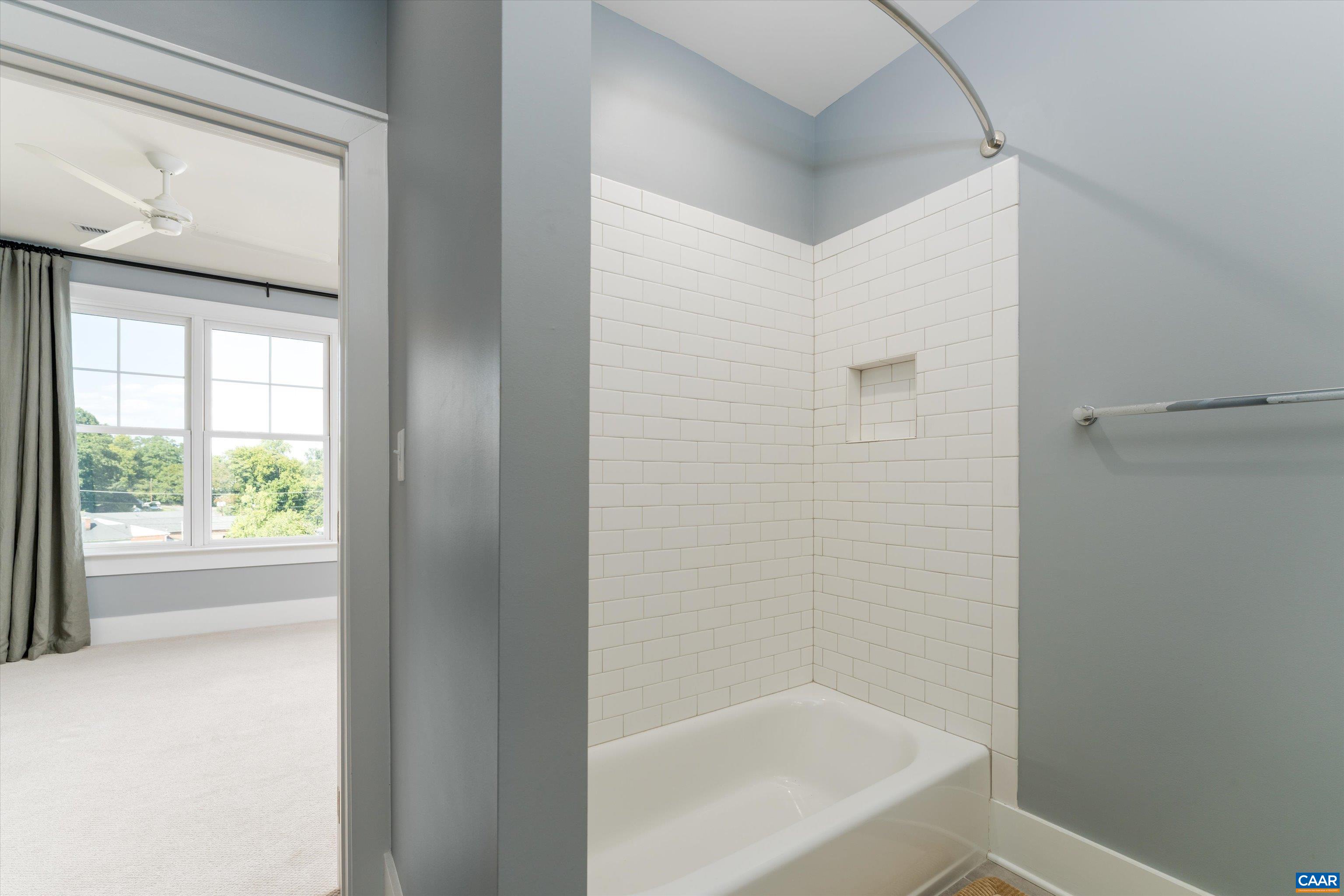1075 E WATER ST, CHARLOTTESVILLE, Virginia 22902, 3 Bedrooms Bedrooms, ,3 BathroomsBathrooms,Residential,1075 E WATER ST,666458 MLS # 666458