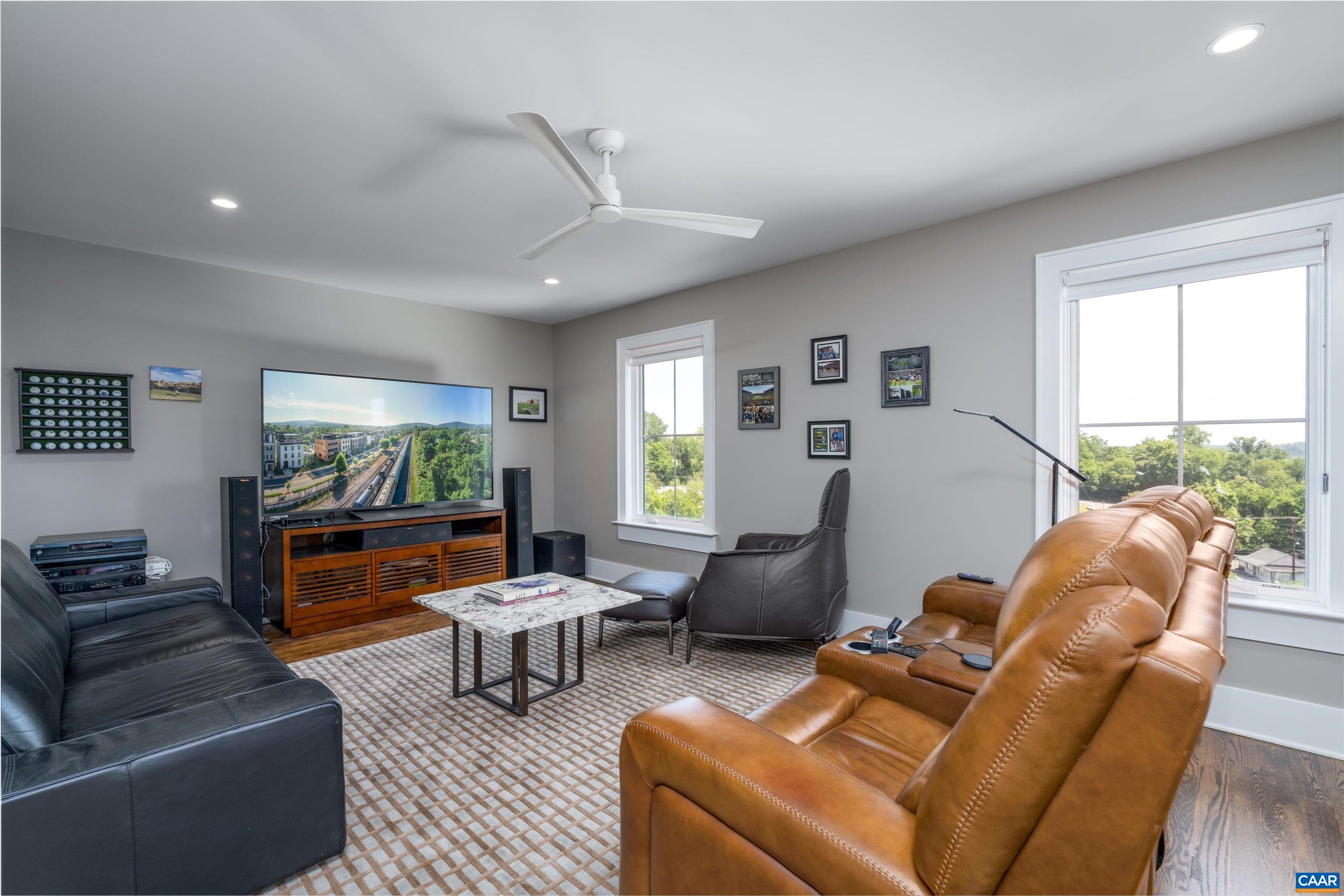 1075 E WATER ST, CHARLOTTESVILLE, Virginia 22902, 3 Bedrooms Bedrooms, ,3 BathroomsBathrooms,Residential,1075 E WATER ST,666458 MLS # 666458