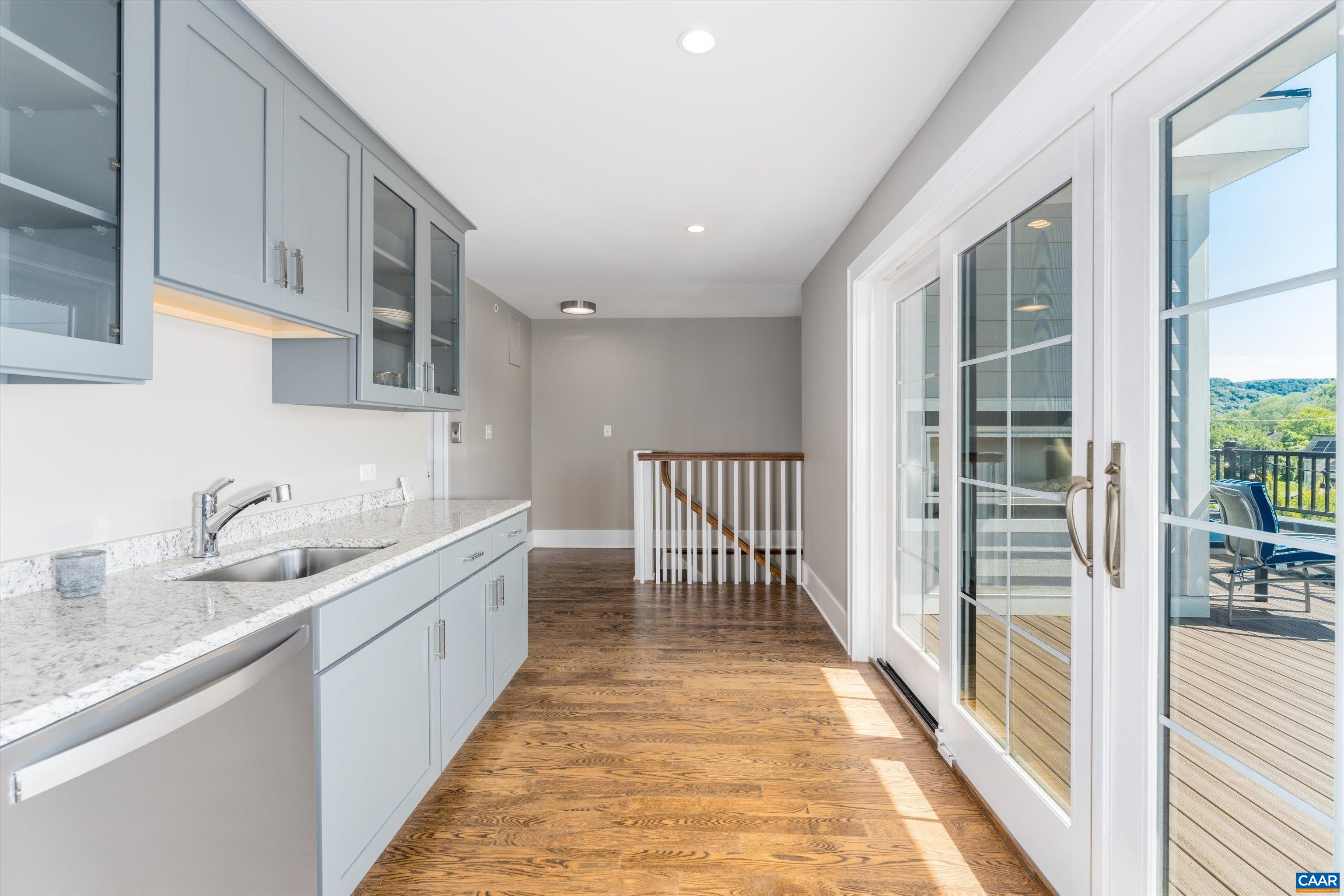 1075 E WATER ST, CHARLOTTESVILLE, Virginia 22902, 3 Bedrooms Bedrooms, ,3 BathroomsBathrooms,Residential,1075 E WATER ST,666458 MLS # 666458