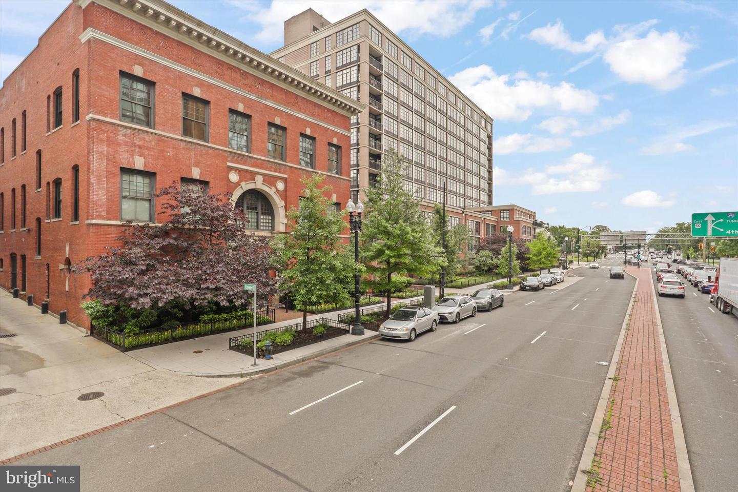 437 NEW YORK AVE NW #1003, WASHINGTON, District Of Columbia 20001, 1 Bedroom Bedrooms, ,1 BathroomBathrooms,Residential,For sale,437 NEW YORK AVE NW #1003,DCDC2201266 MLS # DCDC2201266