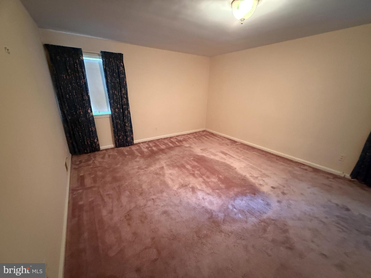 8310 ASHWOOD DR, ALEXANDRIA, Virginia 22308, 4 Bedrooms Bedrooms, ,2 BathroomsBathrooms,Residential,For sale,8310 ASHWOOD DR,VAFX2242618 MLS # VAFX2242618
