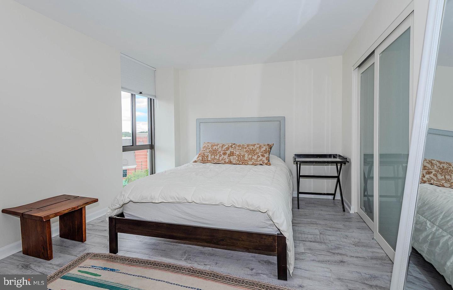 6800 FLEETWOOD RD #701, MCLEAN, Virginia 22101, 3 Bedrooms Bedrooms, ,2 BathroomsBathrooms,Residential,For sale,6800 FLEETWOOD RD #701,VAFX2242786 MLS # VAFX2242786