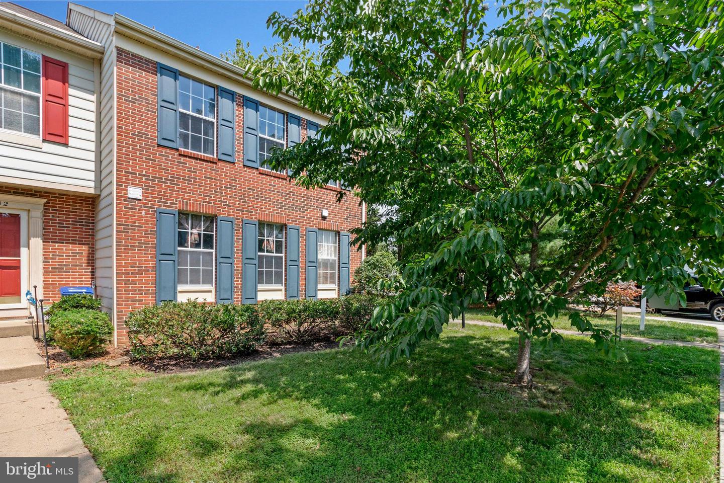 7000 GATTON SQ, ALEXANDRIA, Virginia 22315, 4 Bedrooms Bedrooms, ,3 BathroomsBathrooms,Residential,For sale,7000 GATTON SQ,VAFX2242804 MLS # VAFX2242804
