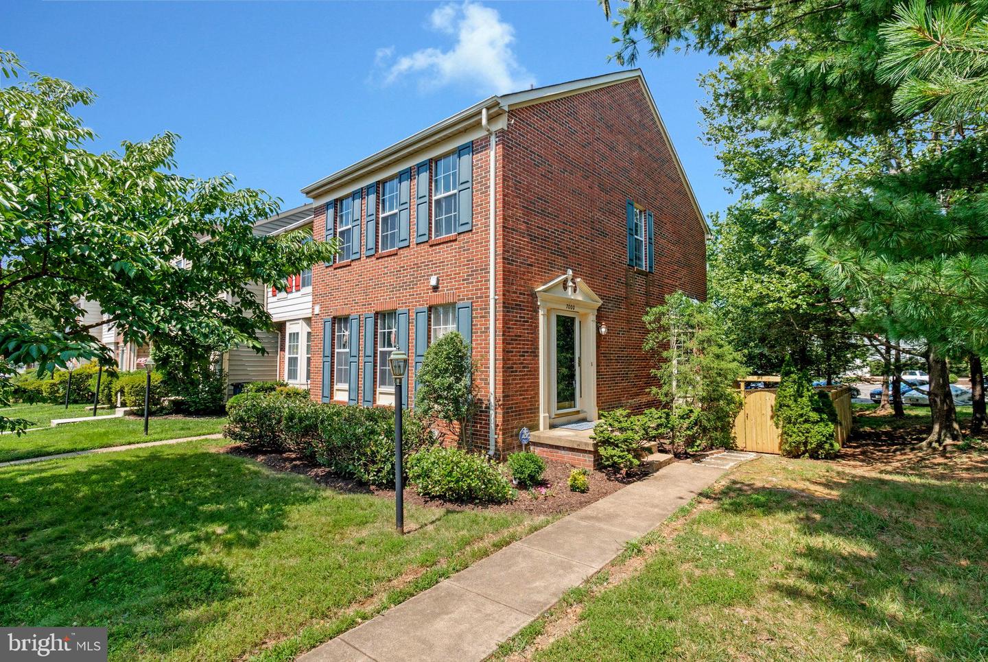 7000 GATTON SQ, ALEXANDRIA, Virginia 22315, 4 Bedrooms Bedrooms, ,3 BathroomsBathrooms,Residential,For sale,7000 GATTON SQ,VAFX2242804 MLS # VAFX2242804