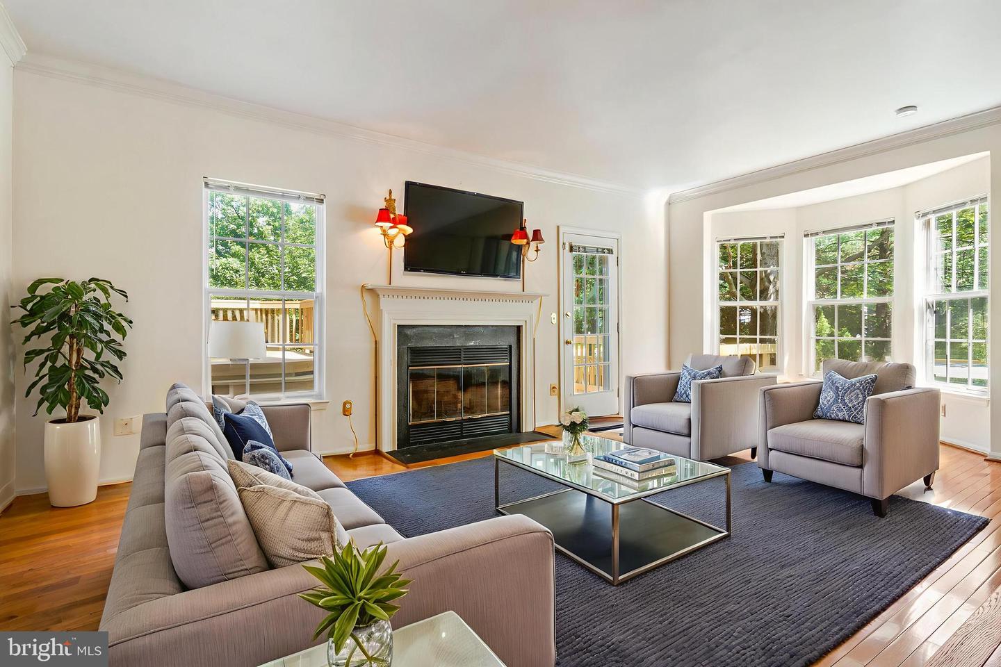7000 GATTON SQ, ALEXANDRIA, Virginia 22315, 4 Bedrooms Bedrooms, ,3 BathroomsBathrooms,Residential,For sale,7000 GATTON SQ,VAFX2242804 MLS # VAFX2242804