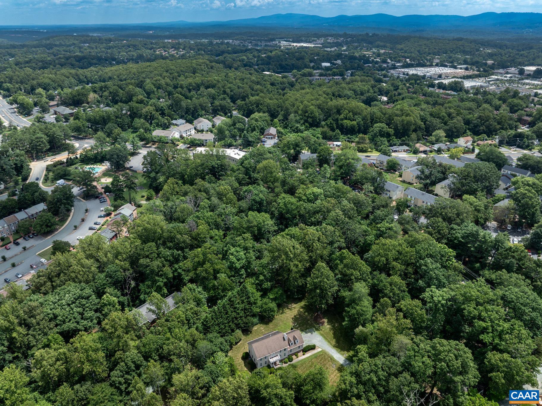 505 GEORGETOWN RD, CHARLOTTESVILLE, Virginia 22901, 4 Bedrooms Bedrooms, ,2 BathroomsBathrooms,Residential,505 GEORGETOWN RD,666585 MLS # 666585