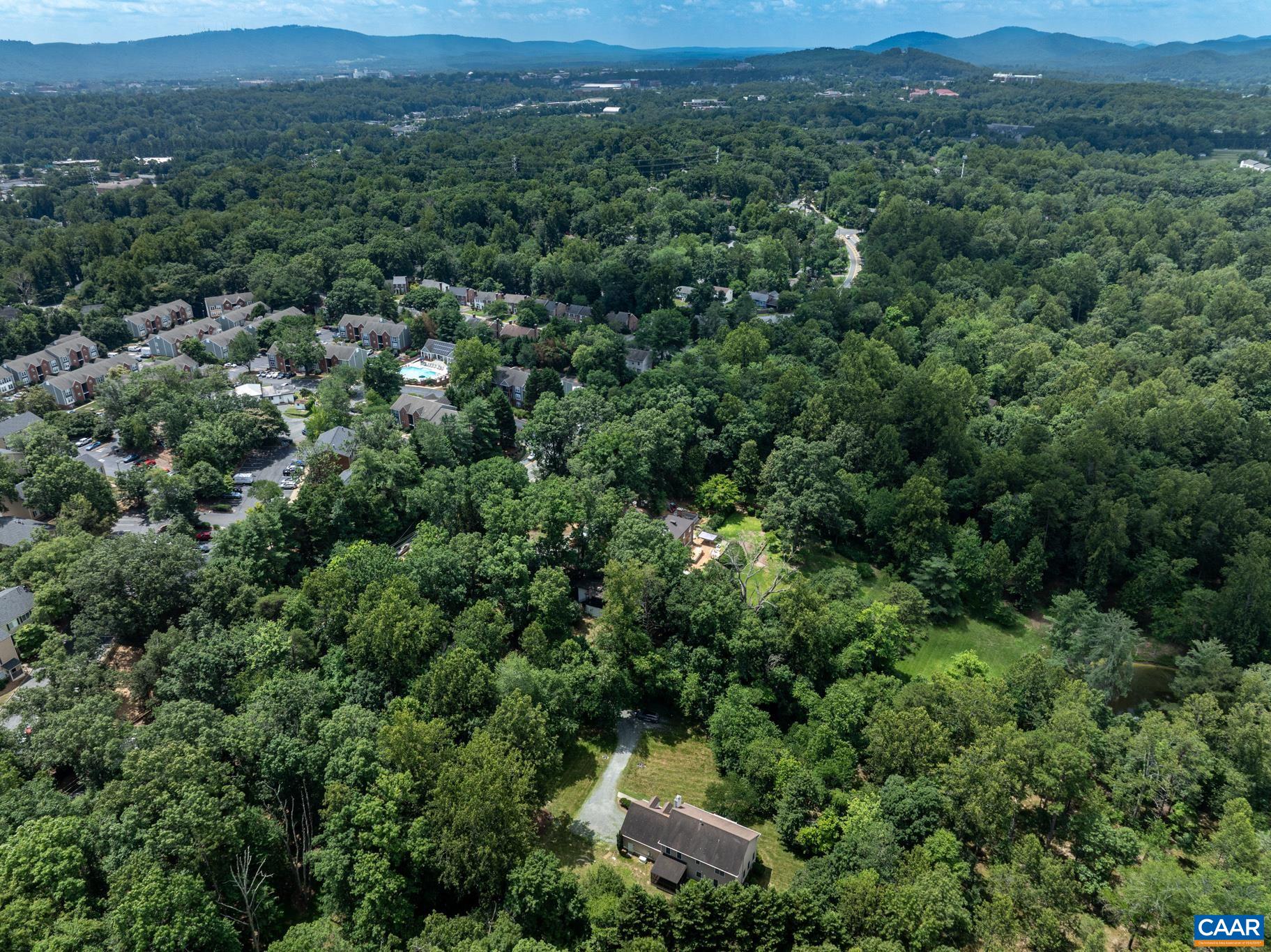 505 GEORGETOWN RD, CHARLOTTESVILLE, Virginia 22901, 4 Bedrooms Bedrooms, ,2 BathroomsBathrooms,Residential,505 GEORGETOWN RD,666585 MLS # 666585