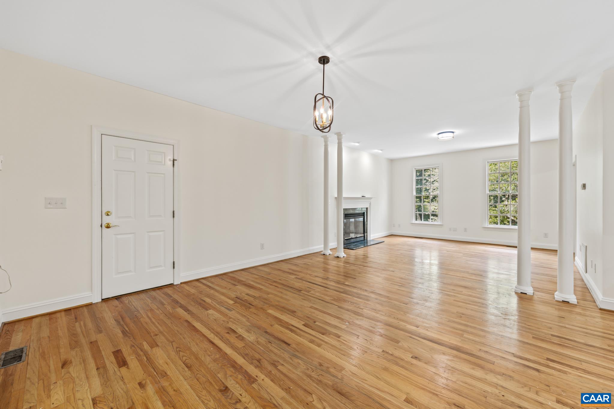 505 GEORGETOWN RD, CHARLOTTESVILLE, Virginia 22901, 4 Bedrooms Bedrooms, ,2 BathroomsBathrooms,Residential,505 GEORGETOWN RD,666585 MLS # 666585