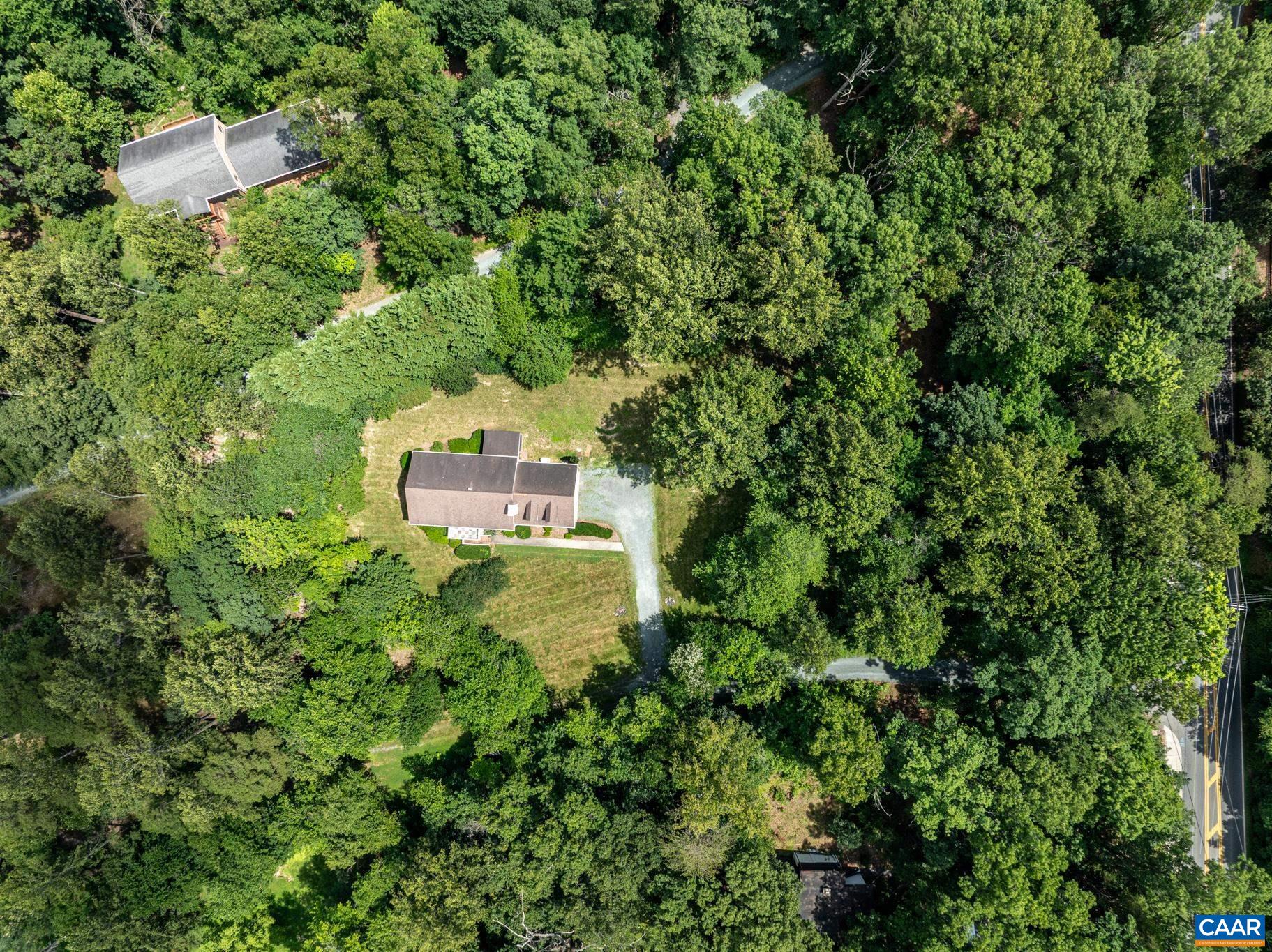 505 GEORGETOWN RD, CHARLOTTESVILLE, Virginia 22901, 4 Bedrooms Bedrooms, ,2 BathroomsBathrooms,Residential,505 GEORGETOWN RD,666585 MLS # 666585