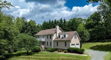 505 GEORGETOWN RD, CHARLOTTESVILLE, Virginia 22901, 4 Bedrooms Bedrooms, ,2 BathroomsBathrooms,Residential,505 GEORGETOWN RD,666585 MLS # 666585