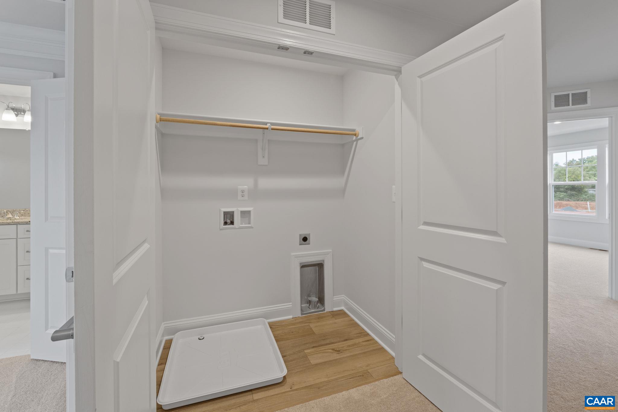 5020 LINDLEY LN, CHARLOTTESVILLE, Virginia 22901, 3 Bedrooms Bedrooms, ,2 BathroomsBathrooms,Residential,The Dogwood - Interior Unit - Elevation D,5020 LINDLEY LN,666592 MLS # 666592