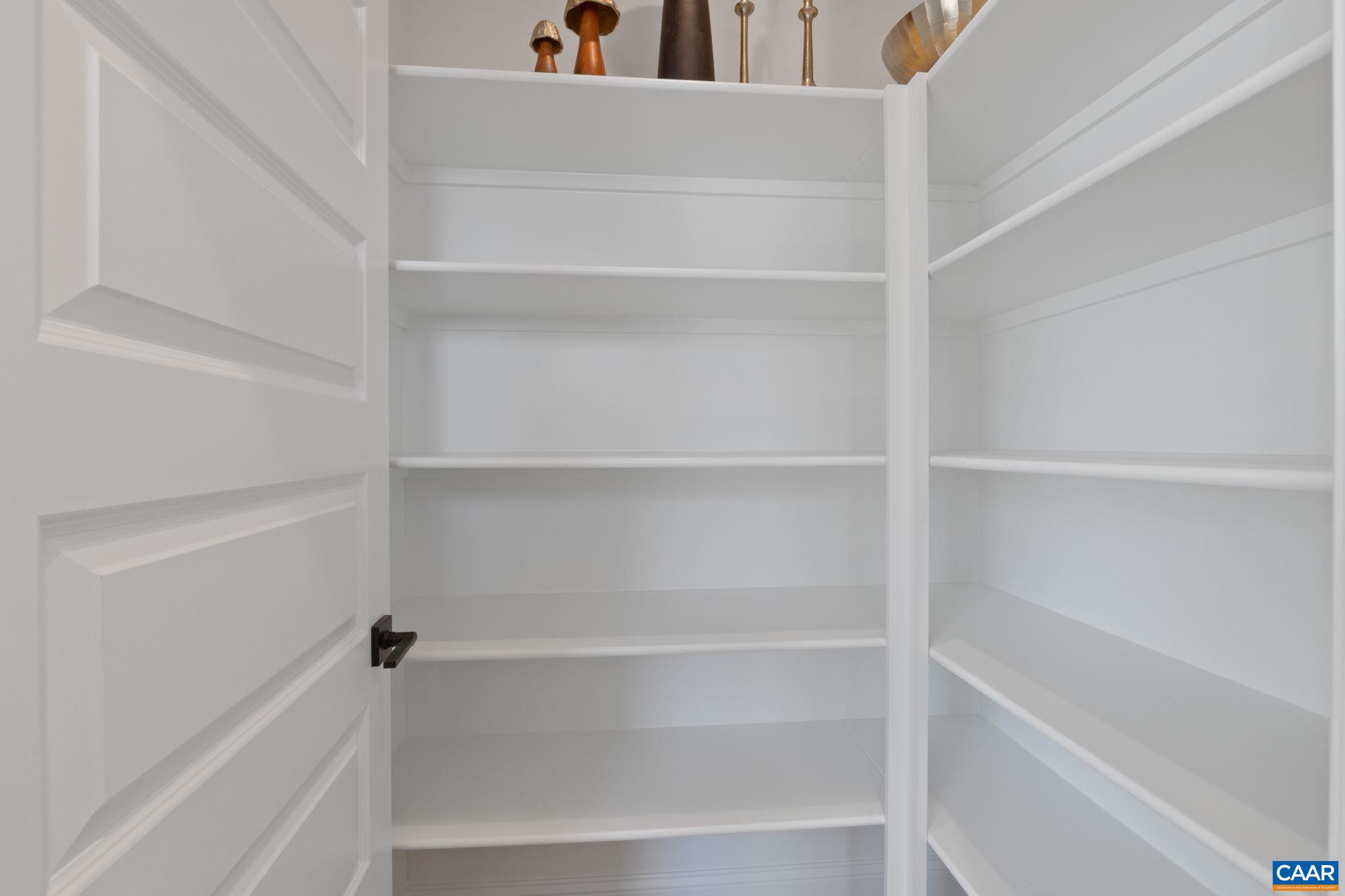 35 LINDLEY LN, CHARLOTTESVILLE, Virginia 22901, 3 Bedrooms Bedrooms, ,2 BathroomsBathrooms,Residential,The Dogwood - End Unit - Elevation A,35 LINDLEY LN,666595 MLS # 666595