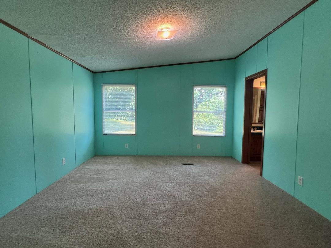 1040 ALBEMARLE AVE, WAYNESBORO, Virginia 22980, 4 Bedrooms Bedrooms, ,2 BathroomsBathrooms,Residential,1040 ALBEMARLE AVE,666604 MLS # 666604