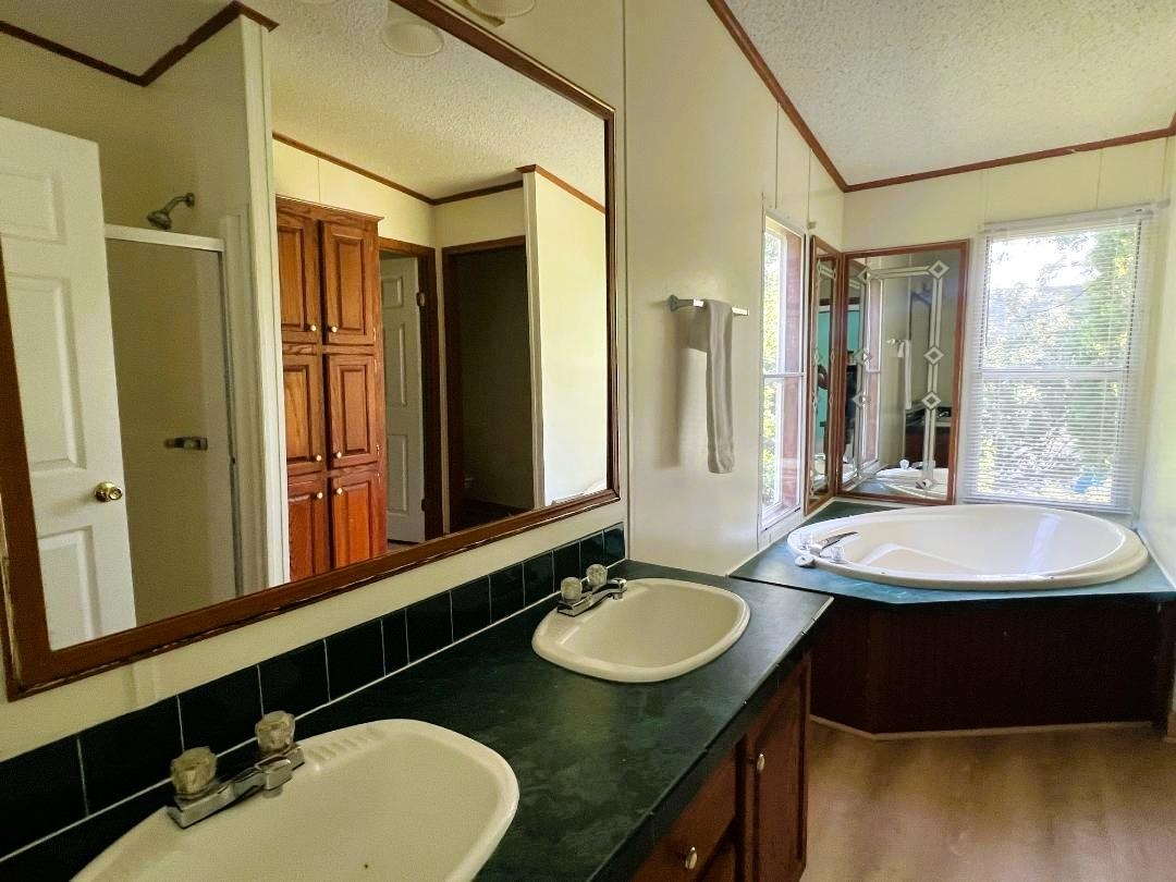 1040 ALBEMARLE AVE, WAYNESBORO, Virginia 22980, 4 Bedrooms Bedrooms, ,2 BathroomsBathrooms,Residential,1040 ALBEMARLE AVE,666604 MLS # 666604