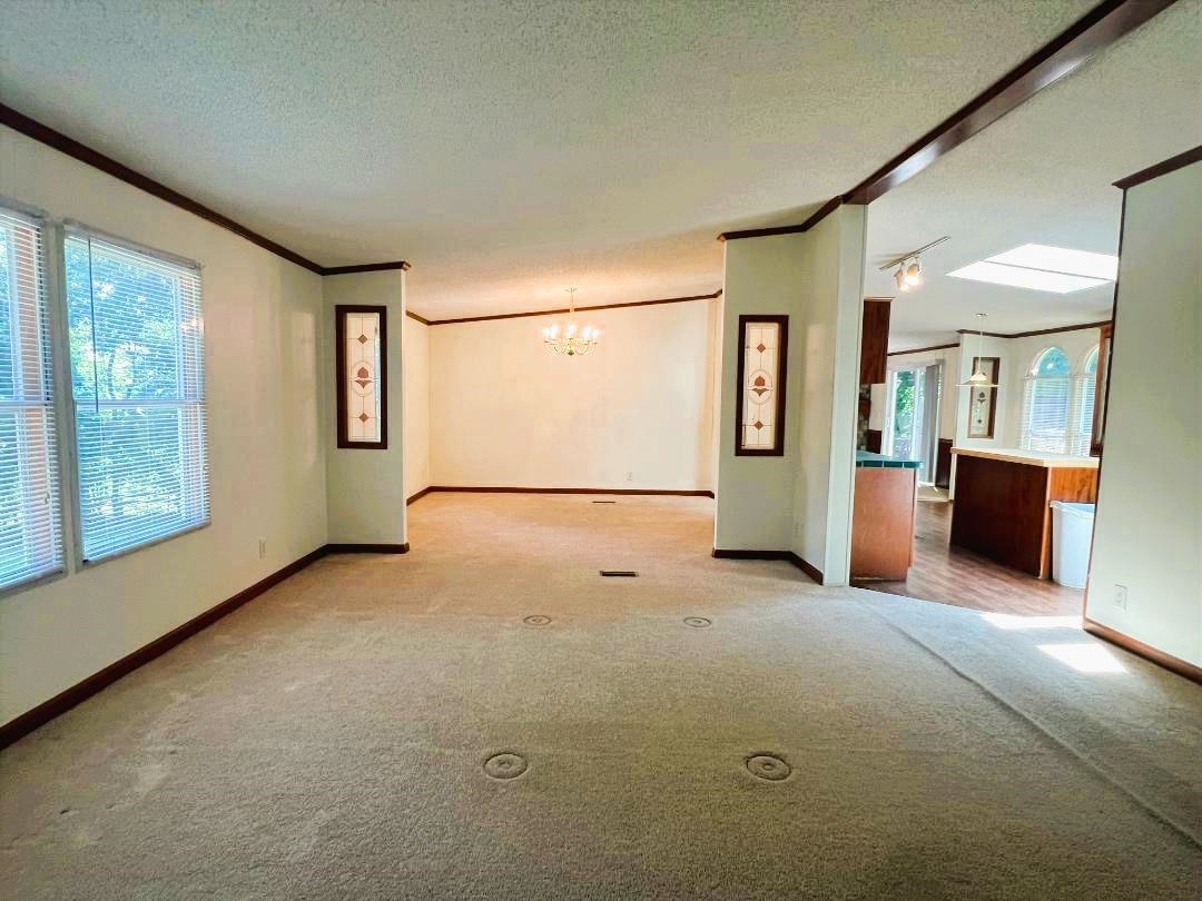 1040 ALBEMARLE AVE, WAYNESBORO, Virginia 22980, 4 Bedrooms Bedrooms, ,2 BathroomsBathrooms,Residential,1040 ALBEMARLE AVE,666604 MLS # 666604