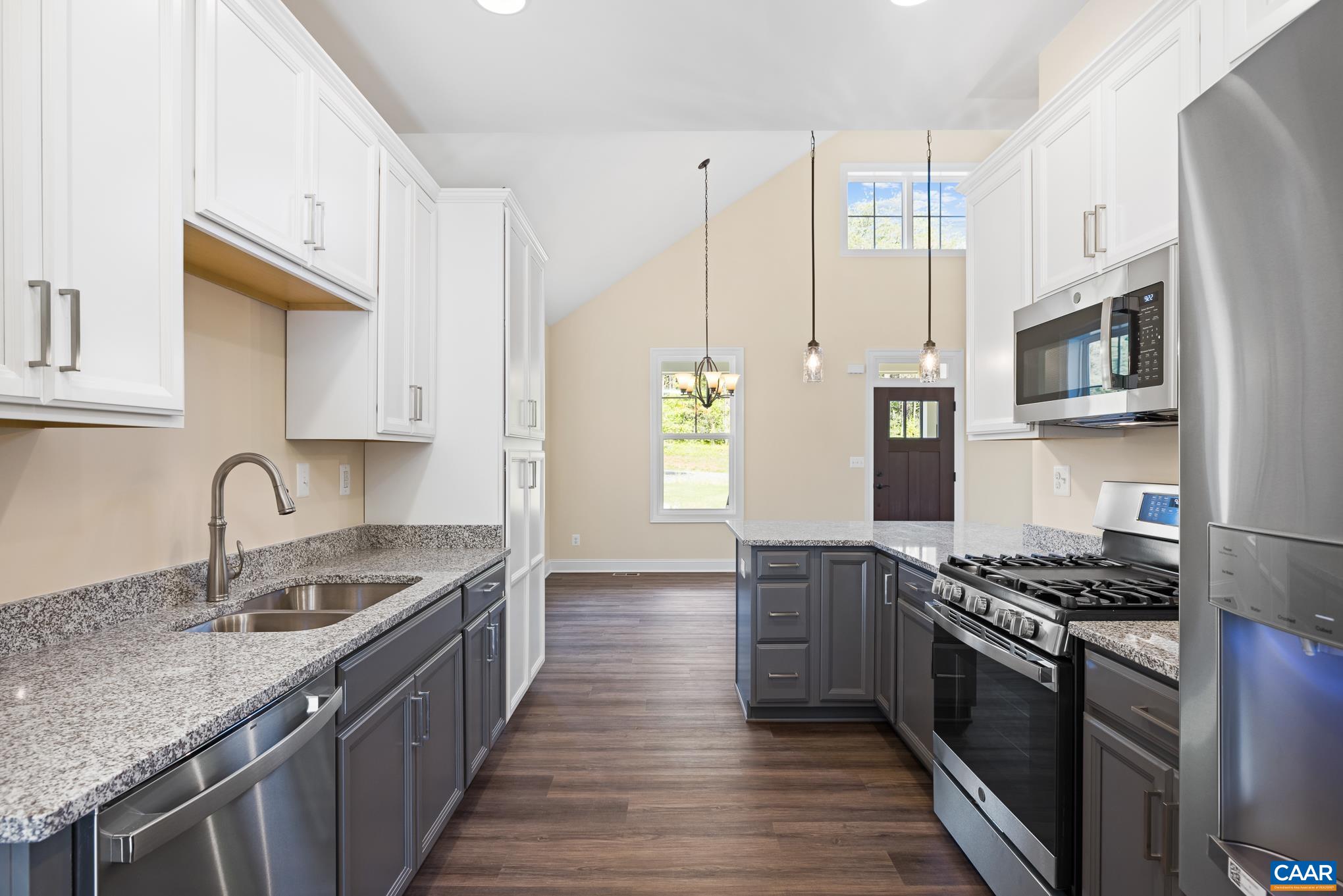 101 PEA RIDGE RD, STANARDSVILLE, Virginia 22973, 3 Bedrooms Bedrooms, ,2 BathroomsBathrooms,Residential,The South River,101 PEA RIDGE RD,666609 MLS # 666609