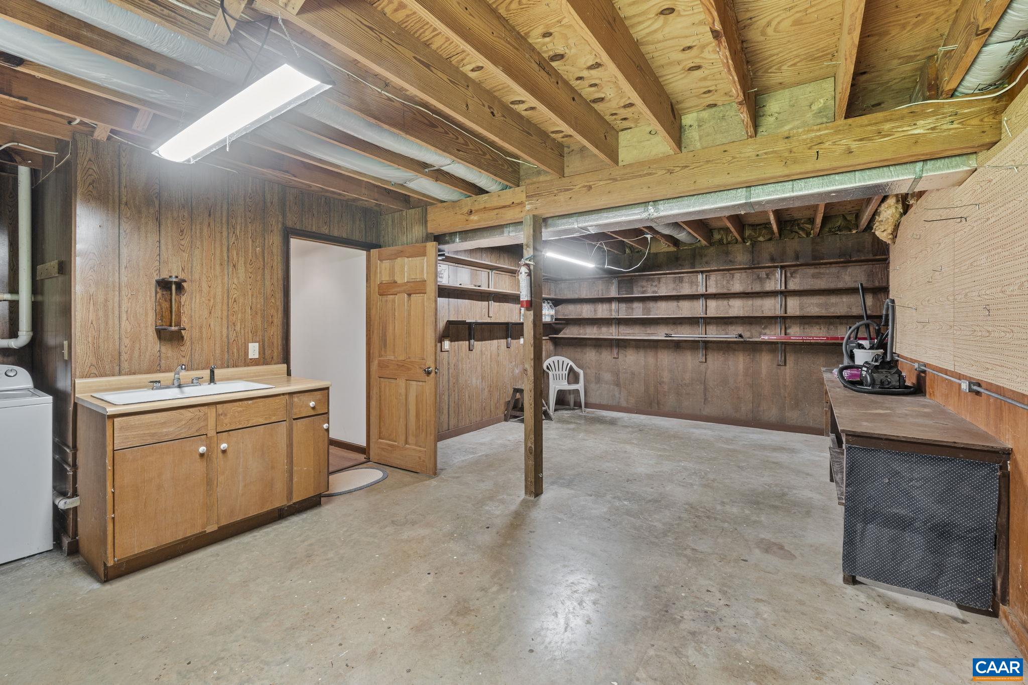 3911 PRITCHETT LN, CHARLOTTESVILLE, Virginia 22911, 4 Bedrooms Bedrooms, ,2 BathroomsBathrooms,Residential,Eagles Nest,3911 PRITCHETT LN,666616 MLS # 666616