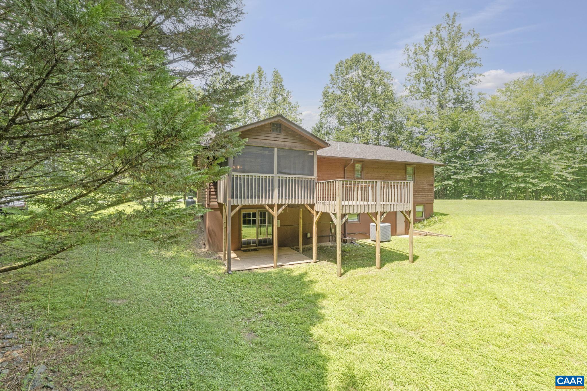3911 PRITCHETT LN, CHARLOTTESVILLE, Virginia 22911, 4 Bedrooms Bedrooms, ,2 BathroomsBathrooms,Residential,Eagles Nest,3911 PRITCHETT LN,666616 MLS # 666616