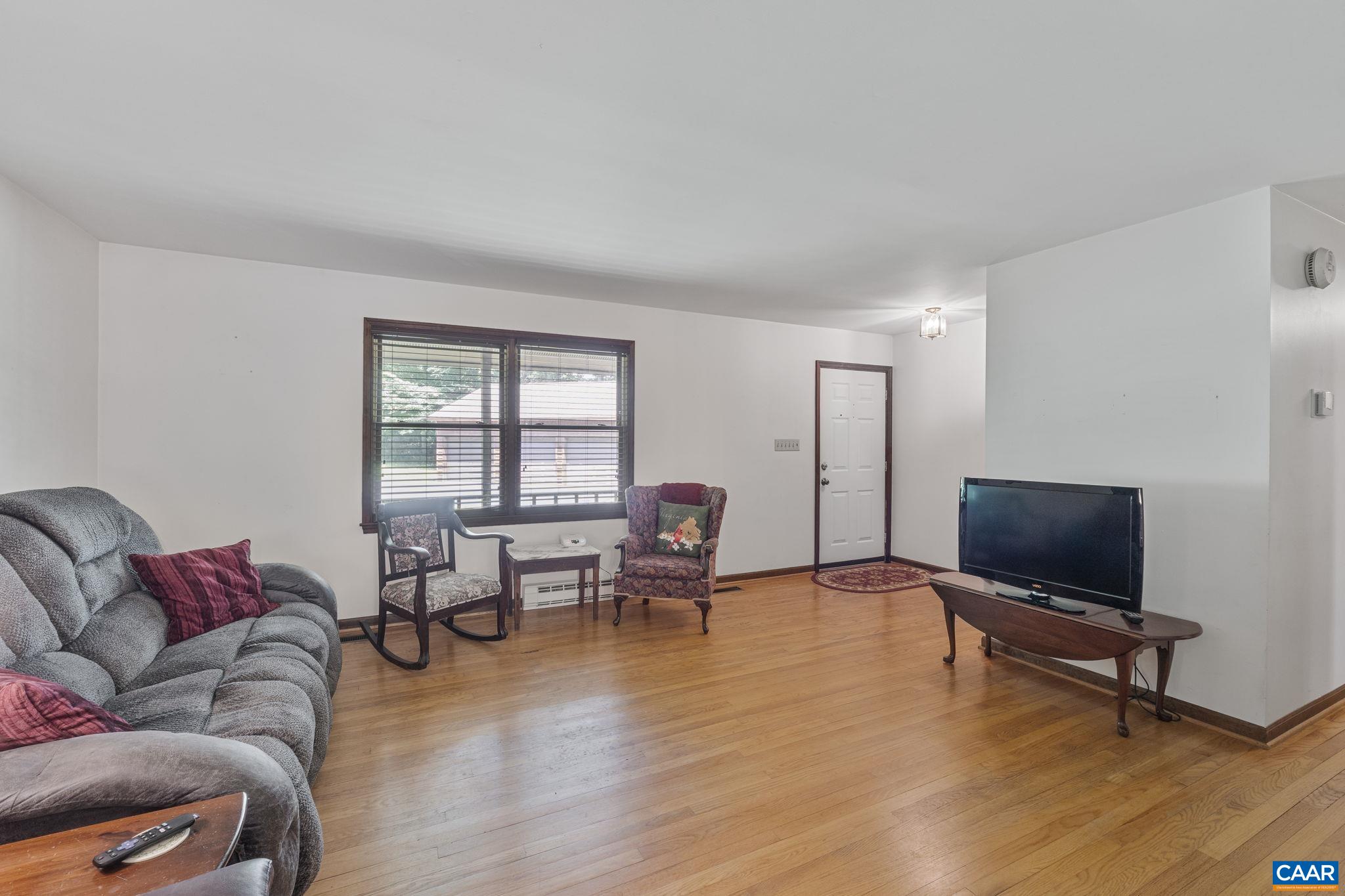 3911 PRITCHETT LN, CHARLOTTESVILLE, Virginia 22911, 4 Bedrooms Bedrooms, ,2 BathroomsBathrooms,Residential,Eagles Nest,3911 PRITCHETT LN,666616 MLS # 666616