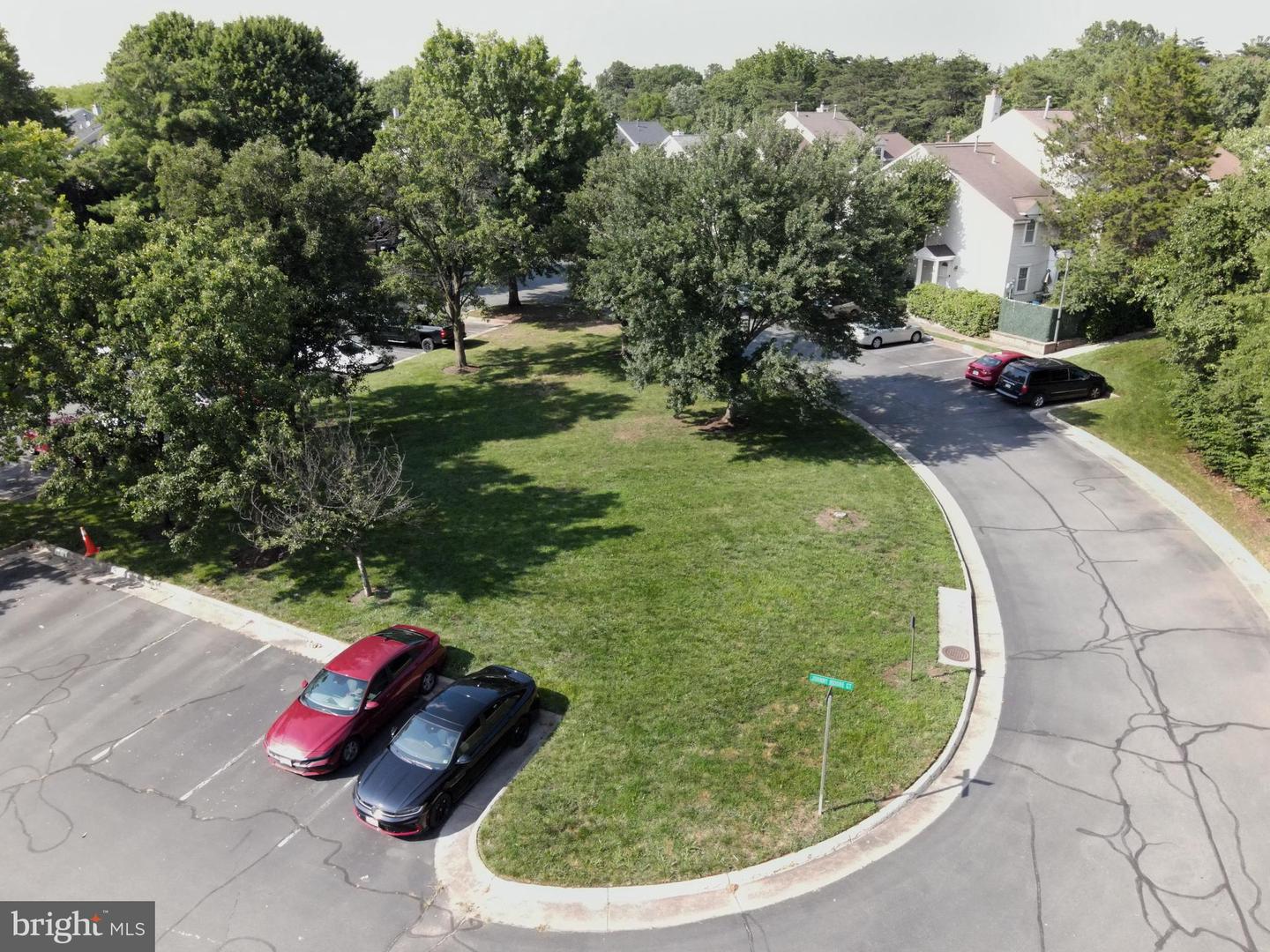 6006 HAVENER HOUSE WAY, CENTREVILLE, Virginia 20120, 2 Bedrooms Bedrooms, ,2 BathroomsBathrooms,Residential,For sale,6006 HAVENER HOUSE WAY,VAFX2244168 MLS # VAFX2244168