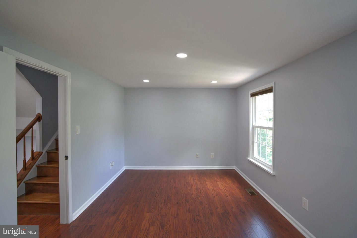 6006 HAVENER HOUSE WAY, CENTREVILLE, Virginia 20120, 2 Bedrooms Bedrooms, ,2 BathroomsBathrooms,Residential,For sale,6006 HAVENER HOUSE WAY,VAFX2244168 MLS # VAFX2244168