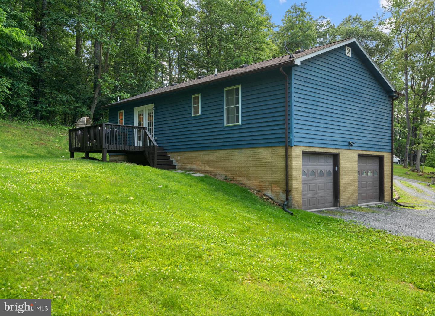 1971 HIGH TOP RD, LINDEN, Virginia 22642, 3 Bedrooms Bedrooms, ,2 BathroomsBathrooms,Residential,For sale,1971 HIGH TOP RD,VAWR2011316 MLS # VAWR2011316