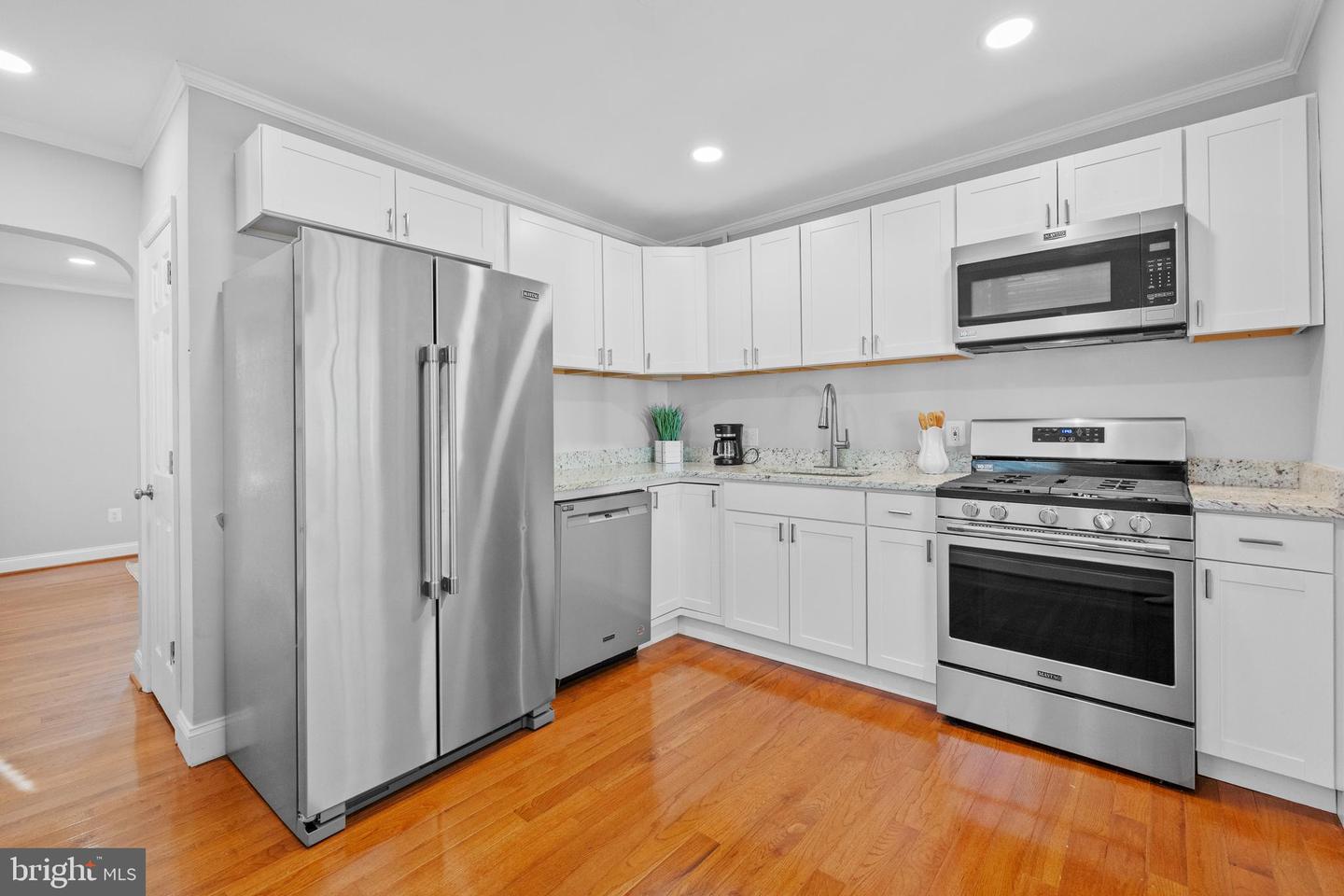 2911 BROOK DR, FALLS CHURCH, Virginia 22042, 3 Bedrooms Bedrooms, ,2 BathroomsBathrooms,Residential,For sale,2911 BROOK DR,VAFX2244930 MLS # VAFX2244930