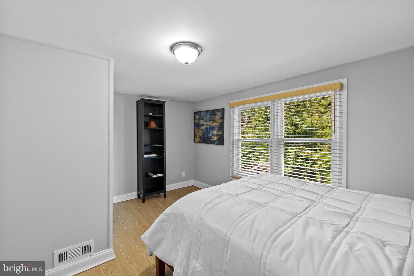 2911 BROOK DR, FALLS CHURCH, Virginia 22042, 3 Bedrooms Bedrooms, ,2 BathroomsBathrooms,Residential,For sale,2911 BROOK DR,VAFX2244930 MLS # VAFX2244930