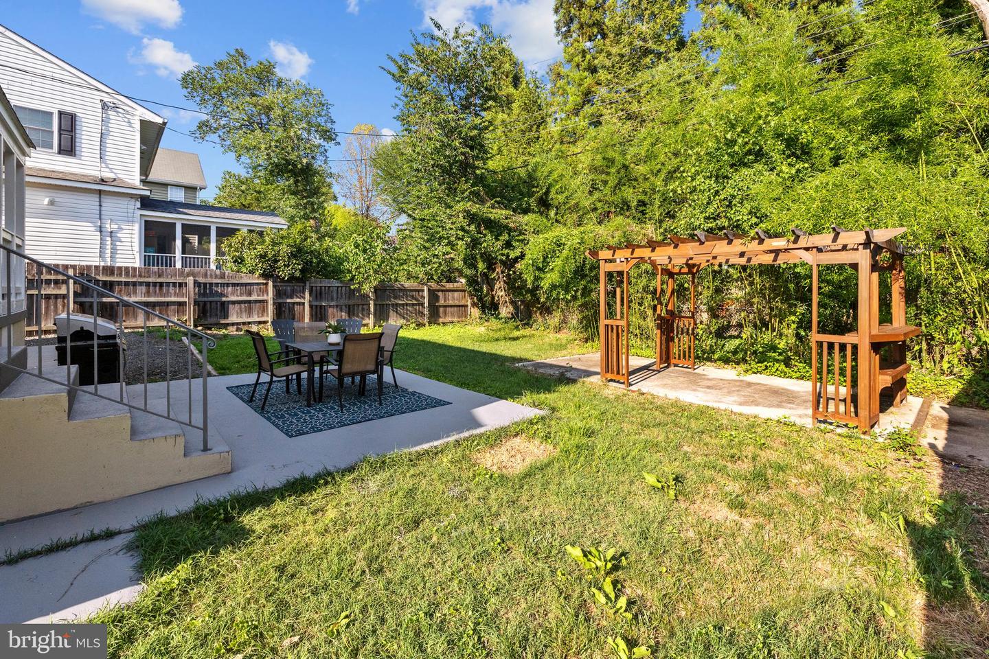 2911 BROOK DR, FALLS CHURCH, Virginia 22042, 3 Bedrooms Bedrooms, ,2 BathroomsBathrooms,Residential,For sale,2911 BROOK DR,VAFX2244930 MLS # VAFX2244930