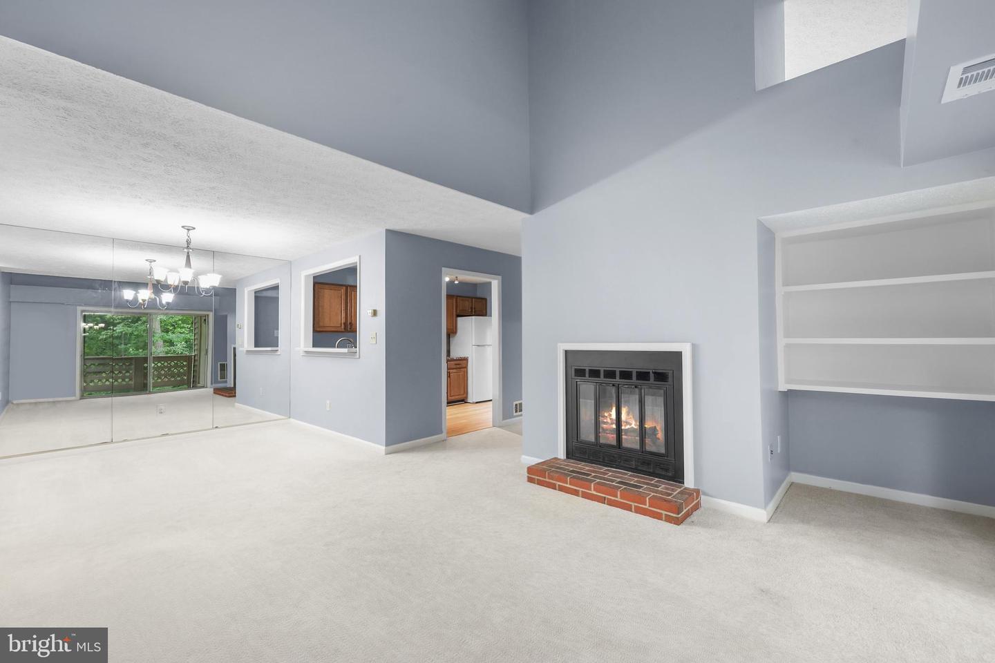 7620 WILLOW POINT DR #7620, FALLS CHURCH, Virginia 22042, 2 Bedrooms Bedrooms, ,2 BathroomsBathrooms,Residential,For sale,7620 WILLOW POINT DR #7620,VAFX2245570 MLS # VAFX2245570