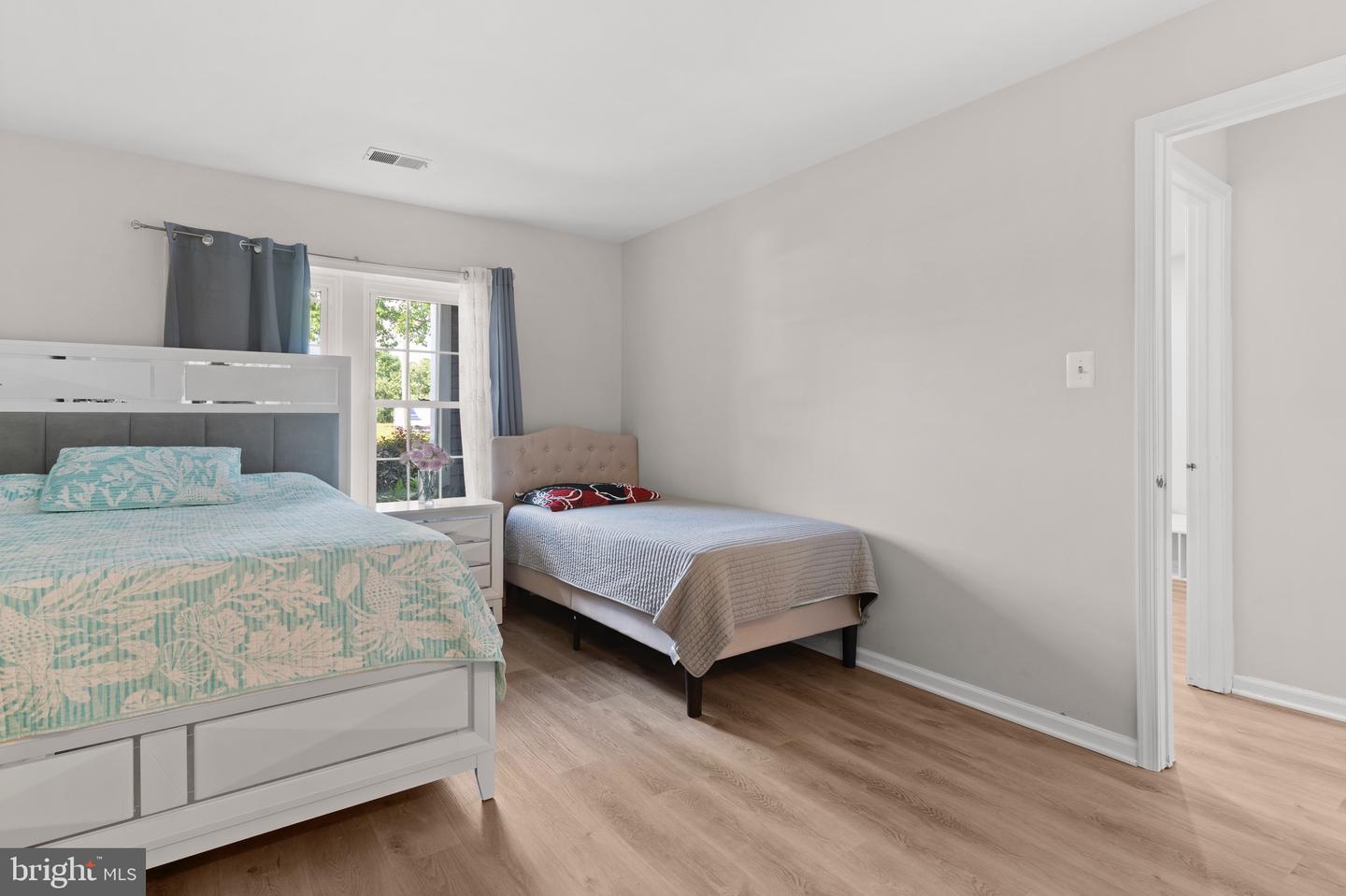 12909 ROUTE 50 #12909A, FAIRFAX, Virginia 22033, 2 Bedrooms Bedrooms, ,2 BathroomsBathrooms,Residential,For sale,12909 ROUTE 50 #12909A,VAFX2245898 MLS # VAFX2245898