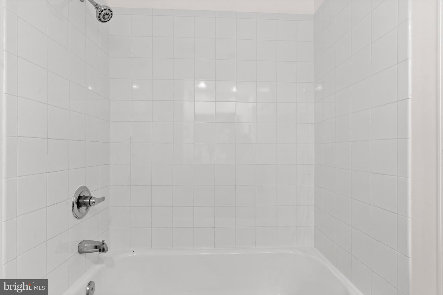 12909 ROUTE 50 #12909A, FAIRFAX, Virginia 22033, 2 Bedrooms Bedrooms, ,2 BathroomsBathrooms,Residential,For sale,12909 ROUTE 50 #12909A,VAFX2245898 MLS # VAFX2245898