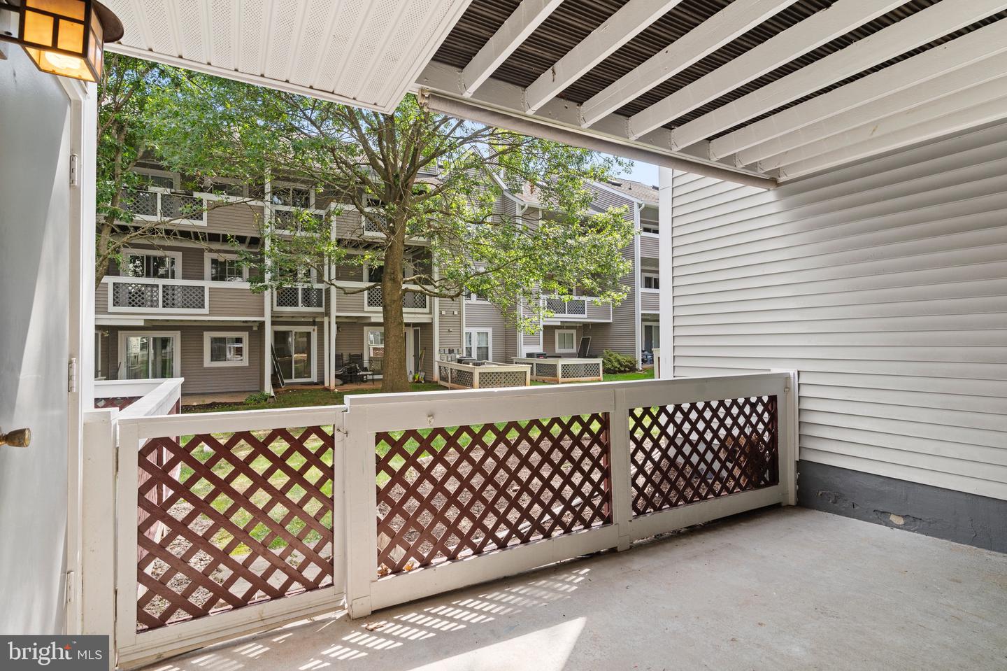 12909 ROUTE 50 #12909A, FAIRFAX, Virginia 22033, 2 Bedrooms Bedrooms, ,2 BathroomsBathrooms,Residential,For sale,12909 ROUTE 50 #12909A,VAFX2245898 MLS # VAFX2245898