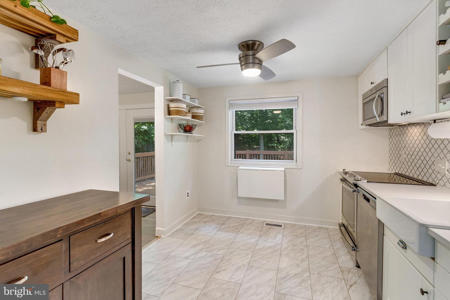 16104 BENEDICT CT, WOODBRIDGE, Virginia 22191, 3 Bedrooms Bedrooms, ,2 BathroomsBathrooms,Residential,For sale,16104 BENEDICT CT,VAPW2096860 MLS # VAPW2096860