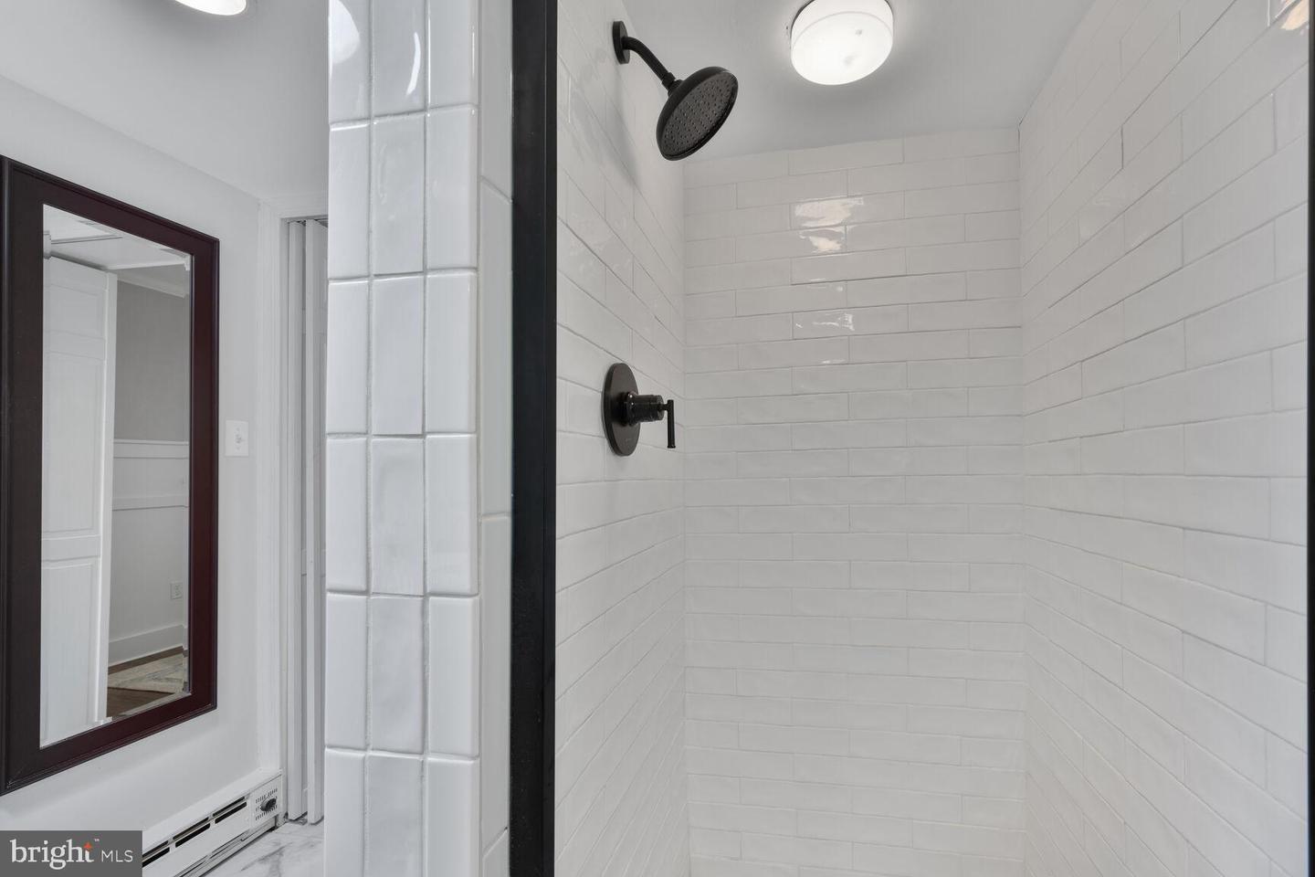 3101 N THOMAS ST, ARLINGTON, Virginia 22207, 5 Bedrooms Bedrooms, ,3 BathroomsBathrooms,Residential,For sale,3101 N THOMAS ST,VAAR2059132 MLS # VAAR2059132