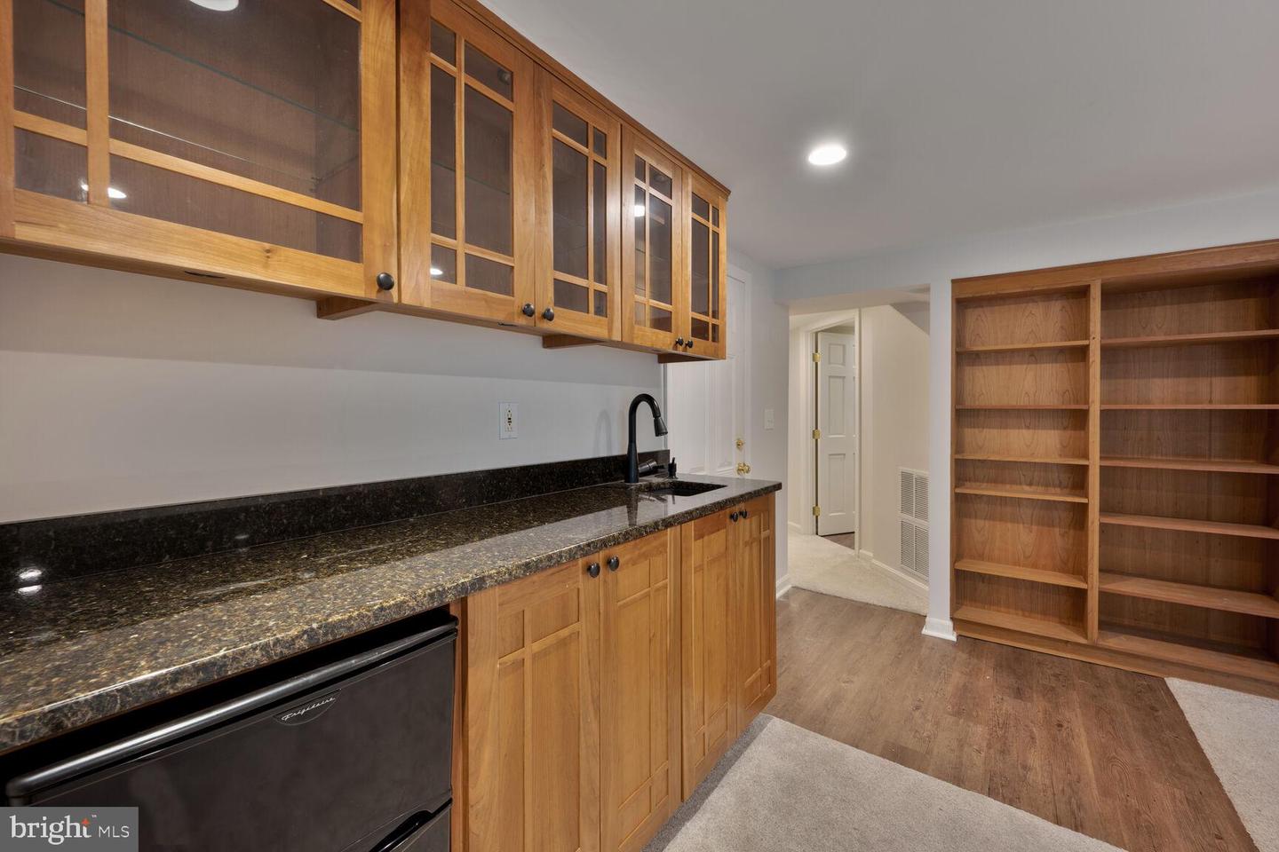 3101 N THOMAS ST, ARLINGTON, Virginia 22207, 5 Bedrooms Bedrooms, ,3 BathroomsBathrooms,Residential,For sale,3101 N THOMAS ST,VAAR2059132 MLS # VAAR2059132