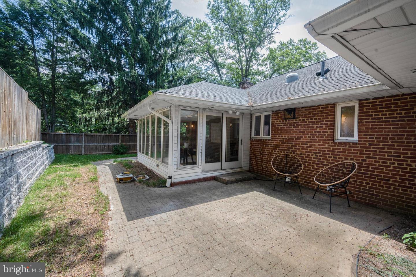 3101 N THOMAS ST, ARLINGTON, Virginia 22207, 5 Bedrooms Bedrooms, ,3 BathroomsBathrooms,Residential,For sale,3101 N THOMAS ST,VAAR2059132 MLS # VAAR2059132