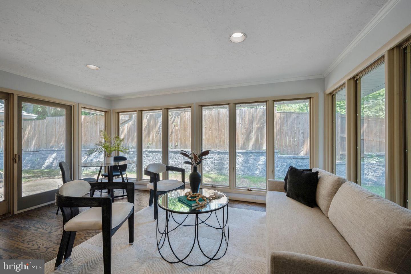3101 N THOMAS ST, ARLINGTON, Virginia 22207, 5 Bedrooms Bedrooms, ,3 BathroomsBathrooms,Residential,For sale,3101 N THOMAS ST,VAAR2059132 MLS # VAAR2059132